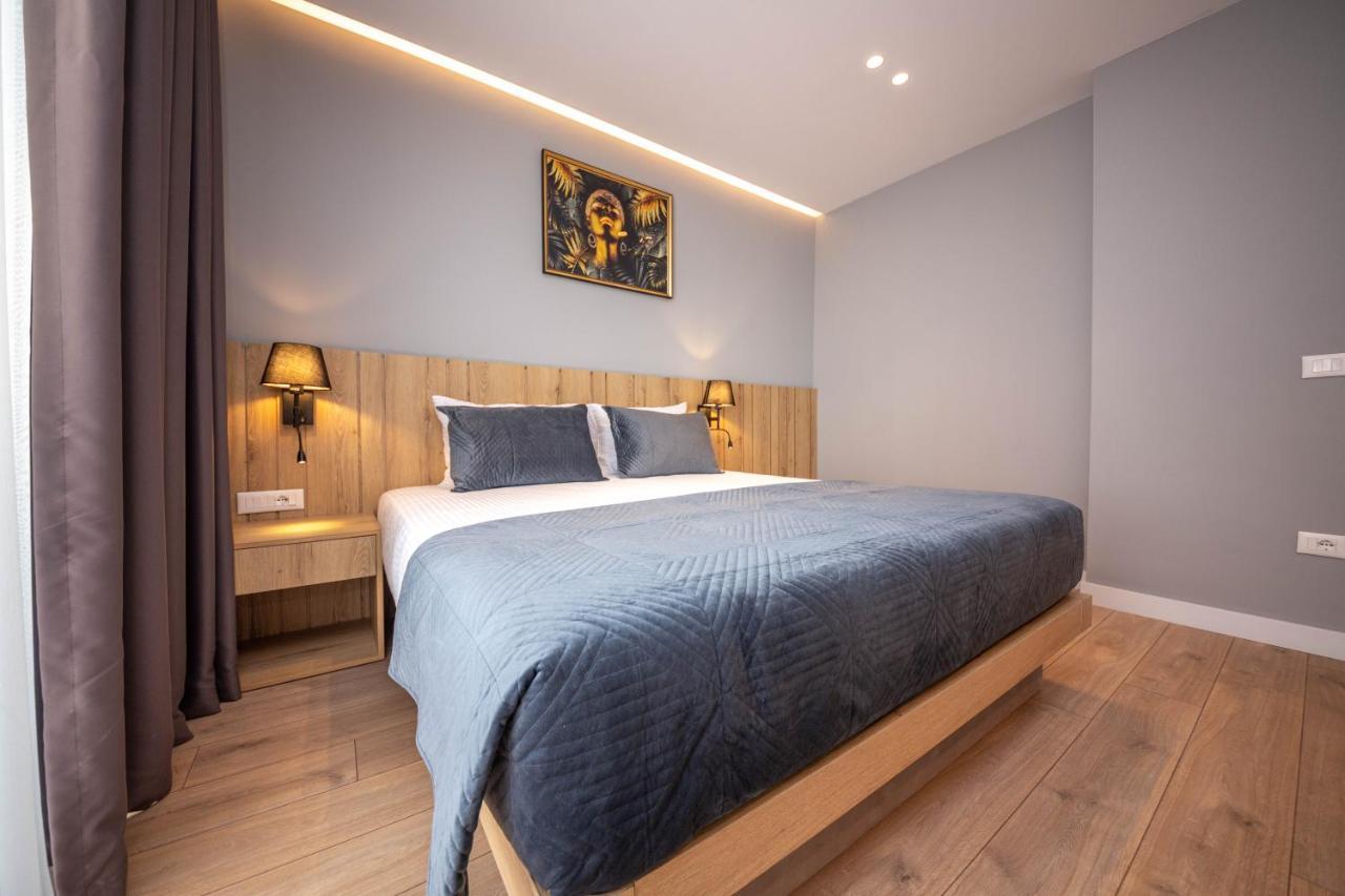 Azure Inn Hotel Σαράντα Εξωτερικό φωτογραφία