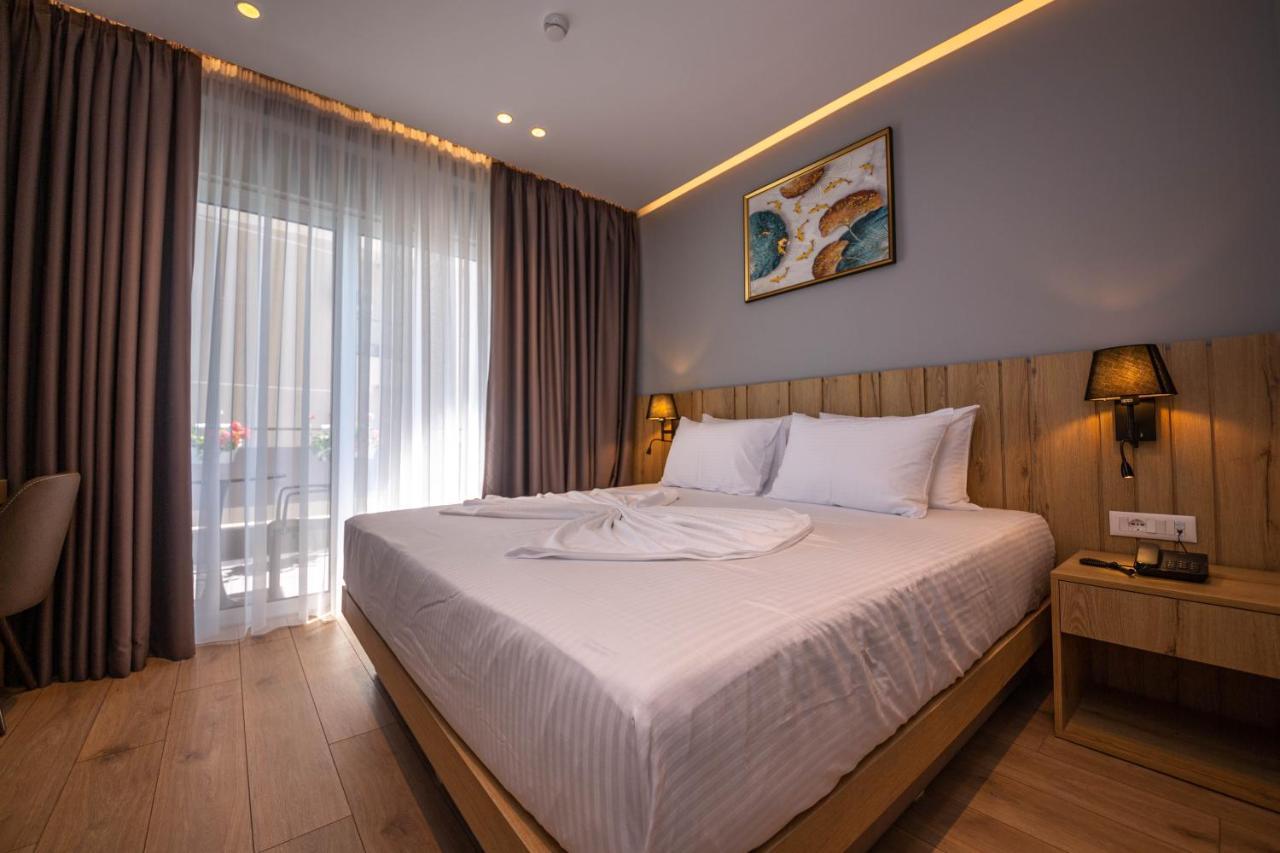 Azure Inn Hotel Σαράντα Εξωτερικό φωτογραφία