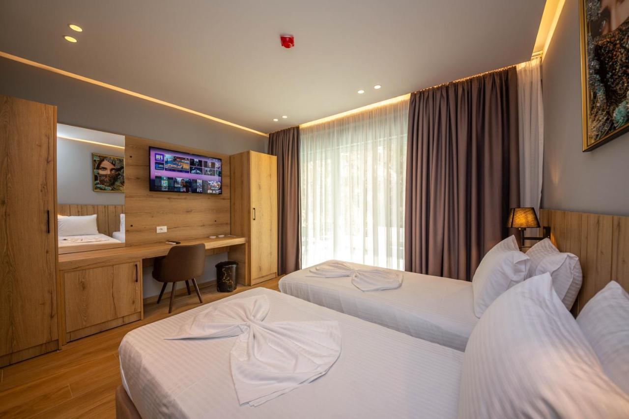 Azure Inn Hotel Σαράντα Εξωτερικό φωτογραφία