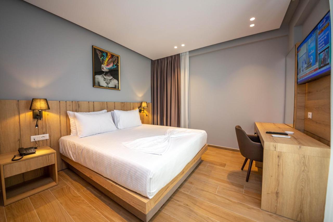 Azure Inn Hotel Σαράντα Εξωτερικό φωτογραφία