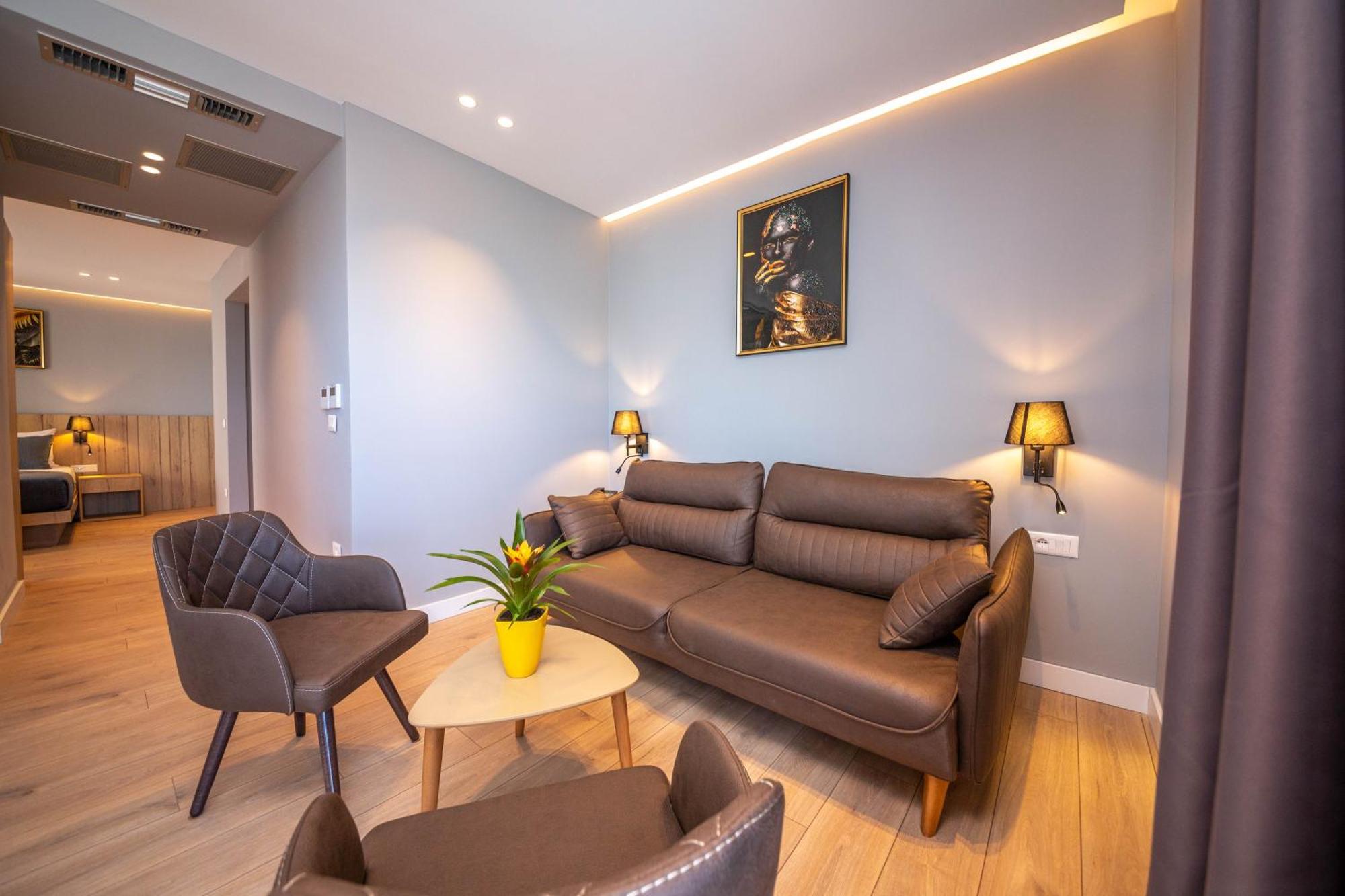 Azure Inn Hotel Σαράντα Εξωτερικό φωτογραφία